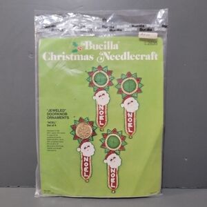 4 Bucilla Jeweled Holiday Doorknob Ornaments 2835 Santa Noel Vintage, 70's New